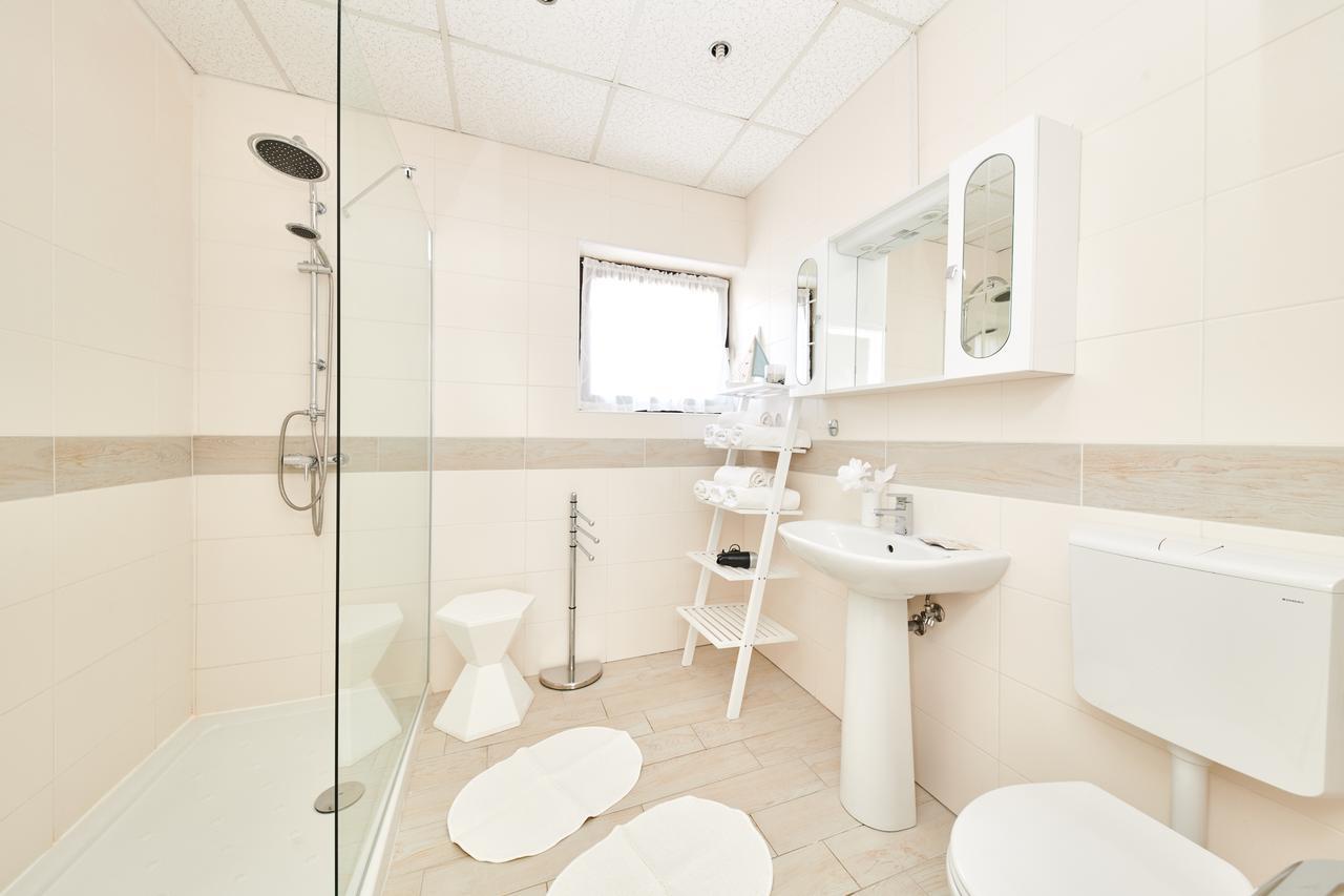 Apartments Gvarda Умаг Екстериор снимка