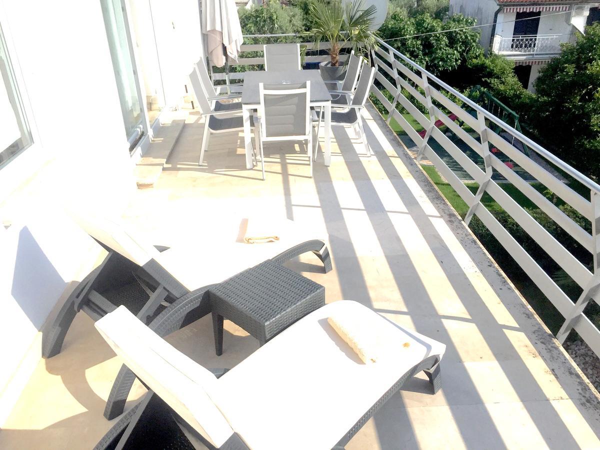 Apartments Gvarda Умаг Екстериор снимка
